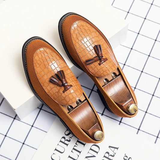 Men's Retro Designer Dress Shoes & Oxfords Genuine Leather Casual Pointed Toe Loafers Easy Wear Large Sizes with New Styles