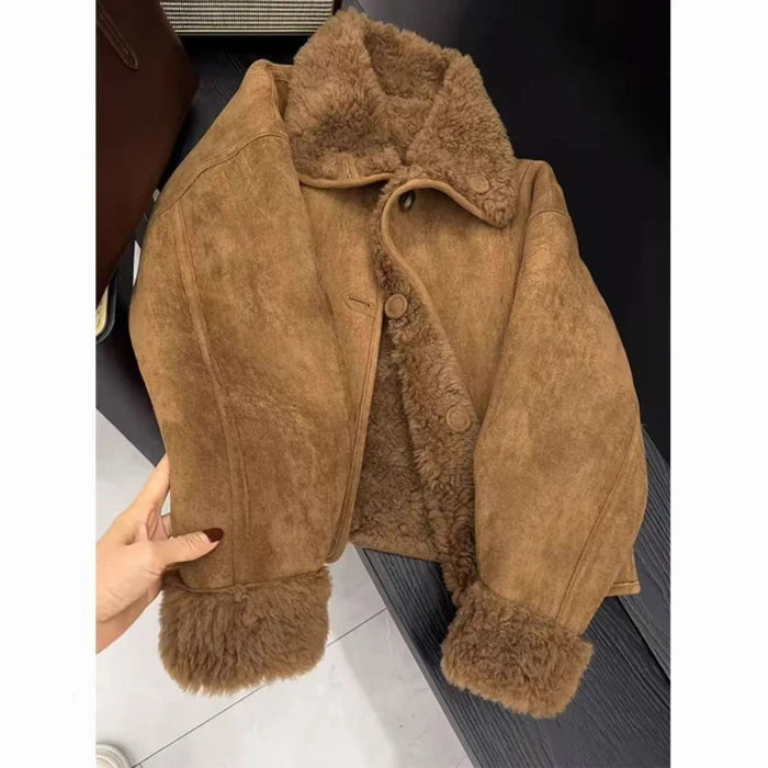 Caramel Lamb Fur Jacket Short Warm Retro Style Integrated Leather And Fur Women's Coat Thickened Straight Cut Daily Wear