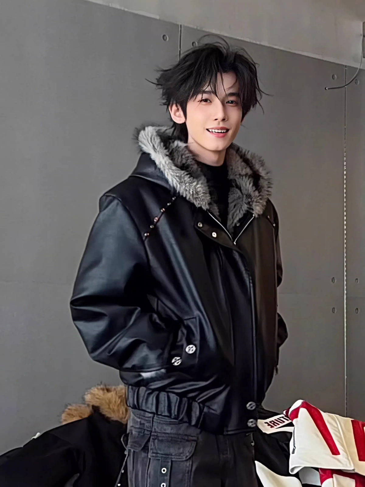 Good Quality PU Leather Faux Fur Leather Jacket Winter Coat Man Woman Vintage Casual Thicken Warm Leather Coat Outerwear