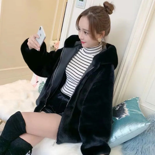 Fur Jacket for Women 2024 New Autumn and Winter Outfit  Thick Hooded Imitation Rabbit Mink Plush Loose Short Jacket for Women