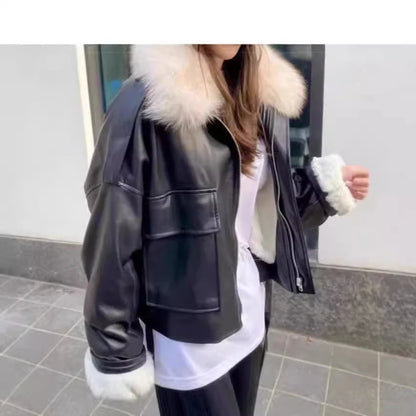 2024 Autumn and Winter Velvet Thickened Leather Jacket Short Removable Imitation Fox Fur Collar Fur All-in-one Jacket Women
