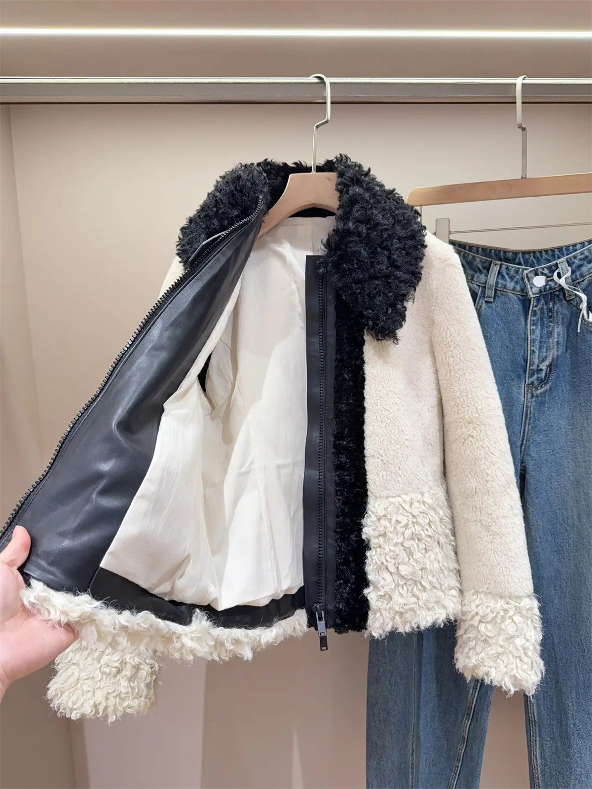 Original Winter Jacket Women's Faux Fur Jacket Fashion Black And White Splicing Ladies Long Sleeve faux fur coat Outerwear